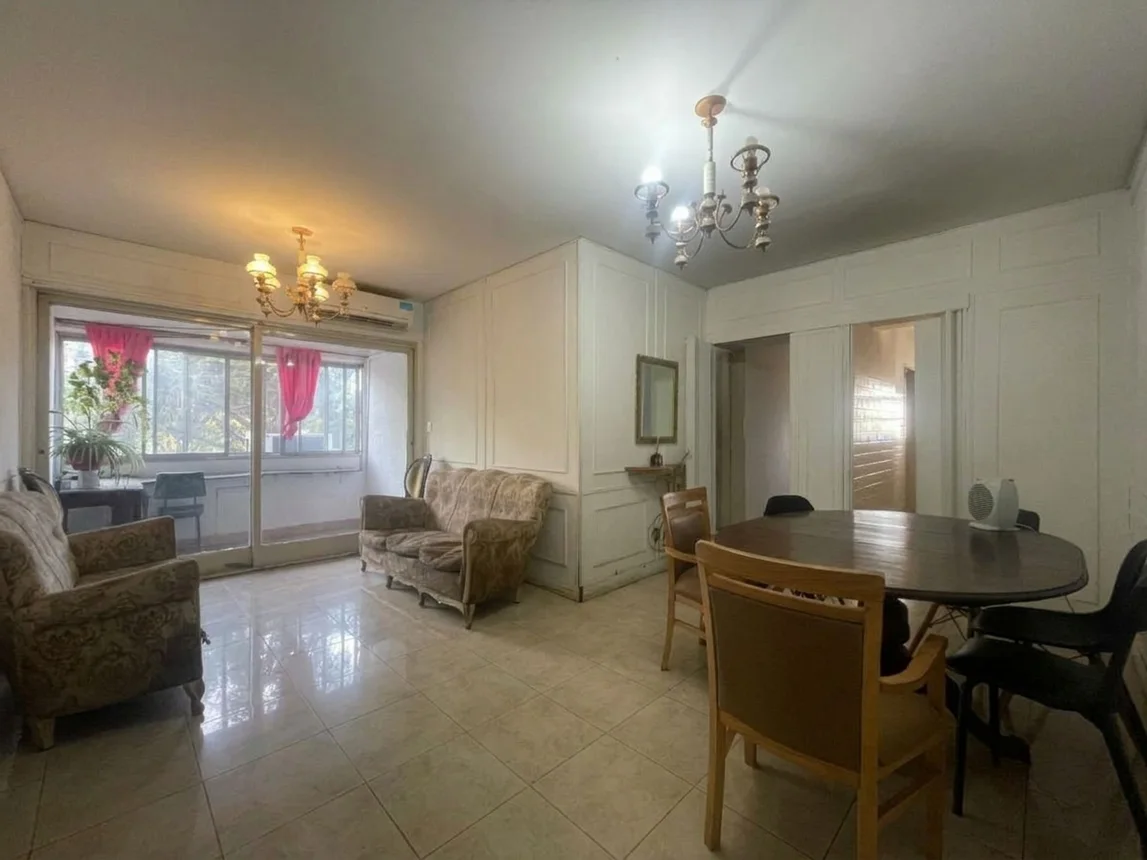 Venta 4 ambientes con balcon y lavadero villa real, foto 2