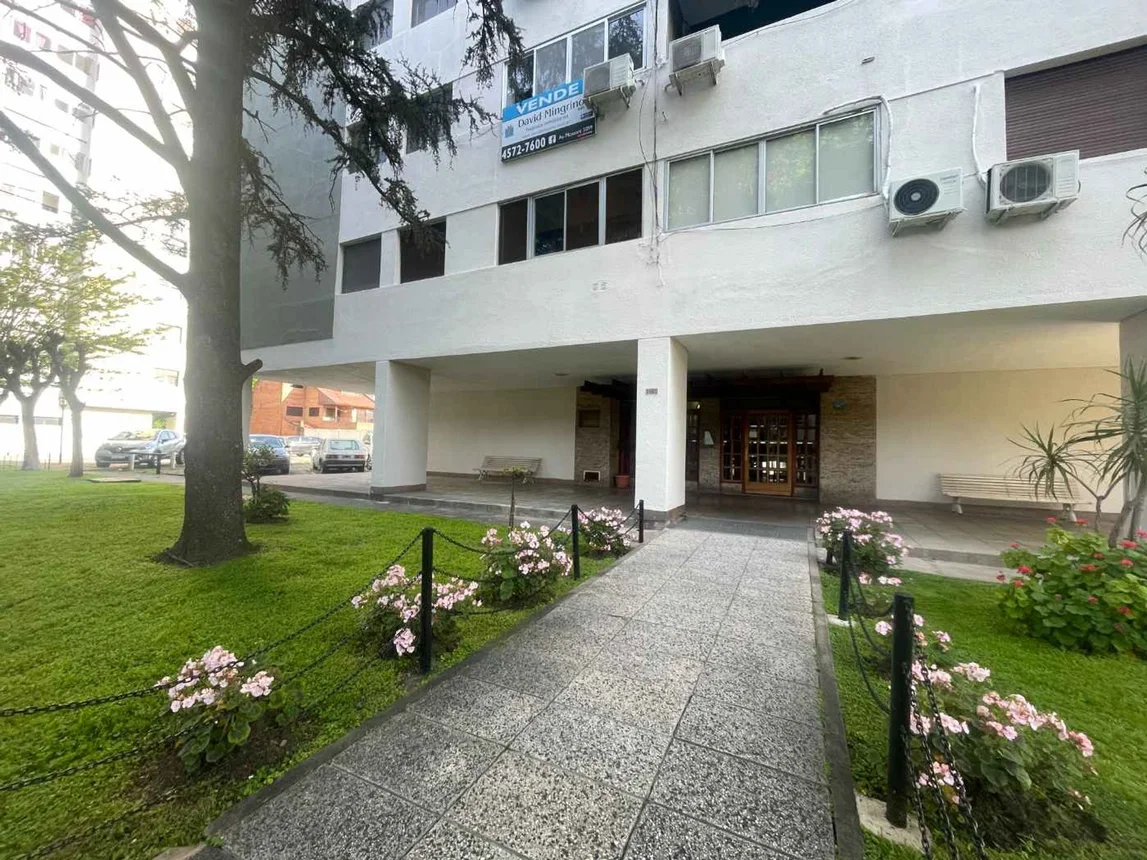 Venta 4 ambientes con balcon y lavadero villa real, foto 1