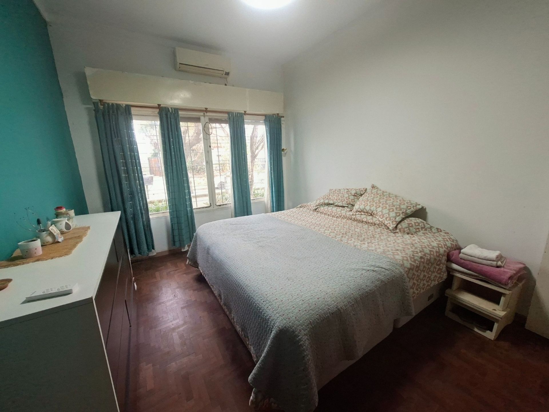 Foto 8 — VENTA CASA 3 AMB CON PARQUE  BERNAL OESTE