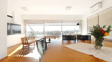 VENTA DEPARTAMENTO 4 AMBIENTES C/DEP Y COCHERA