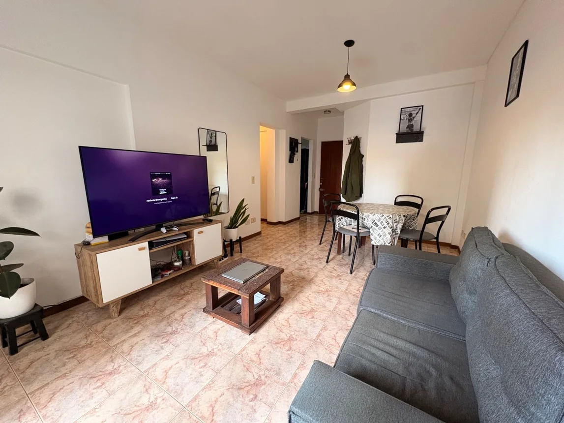 Departamento de 2 ambientes en venta en Lomas de Zamora, Sarmiento 100