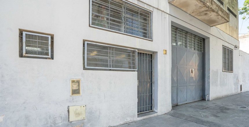 VENTA GALPON - DEPOSITO EN PARQUE AVELLANEDA