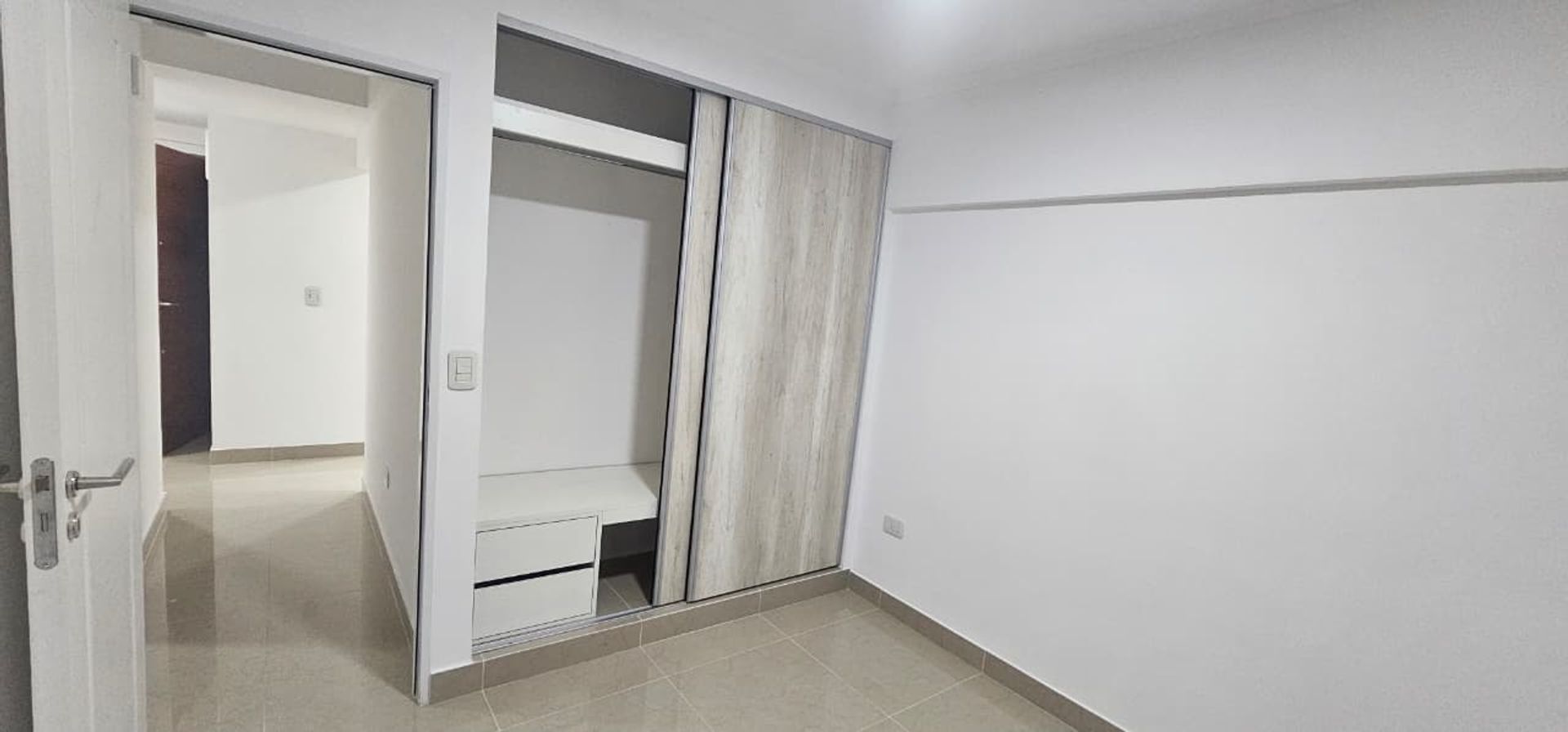 DEPARTAMENTO VENTA 25 DE MAYO 743 C/COCHERA 1 DORM - foto 8