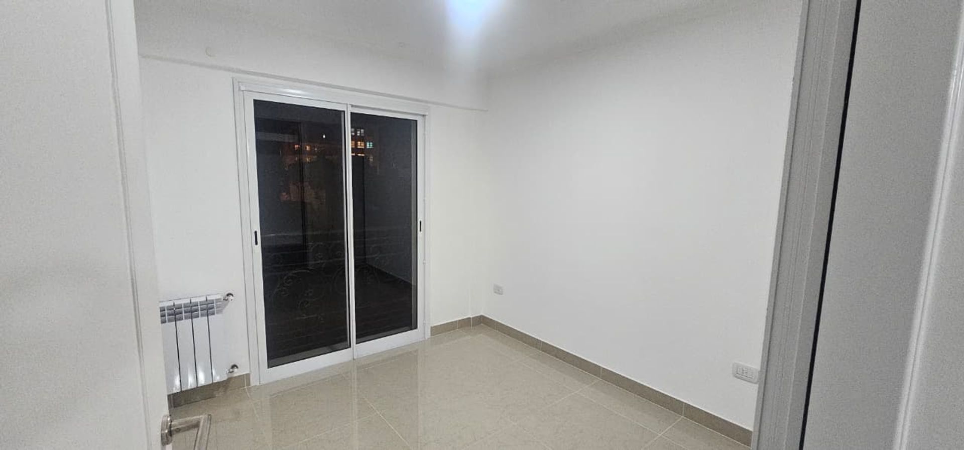 DEPARTAMENTO VENTA MACROCENTRO CON COCHERA 2 DORM - foto 8