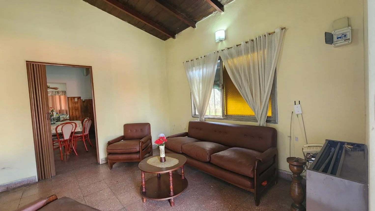 Casa en venta en Burzaco, foto 2