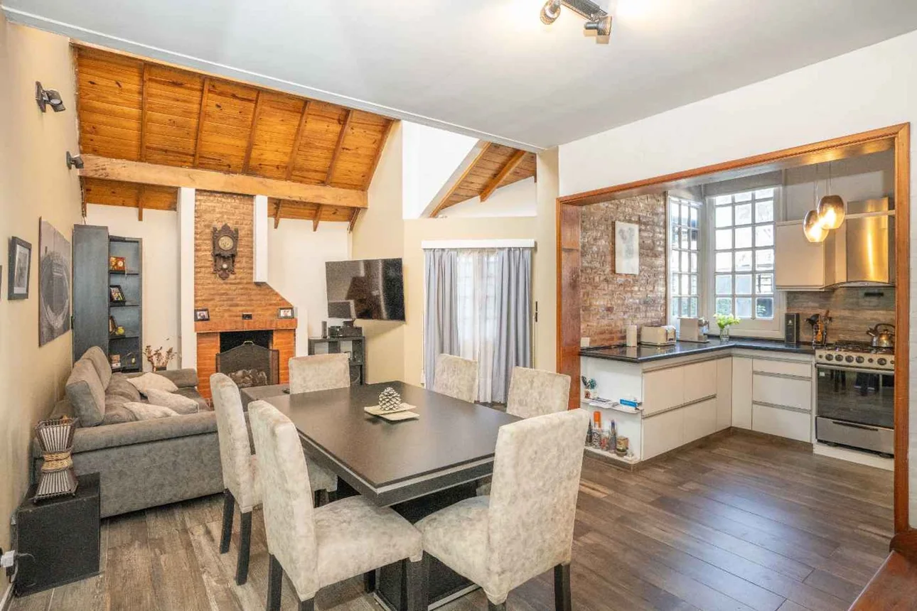 Casa de 3 ambientes en venta en Haedo, Llavallol 1700, foto 3