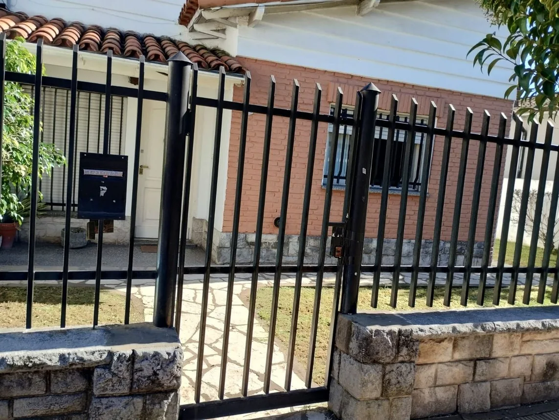 Casa en venta en Villa Luzuriaga, foto 5