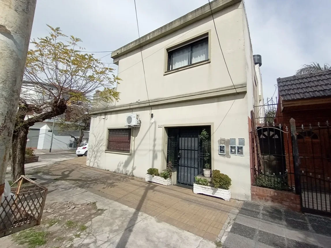 Casa en venta en Martín Coronado