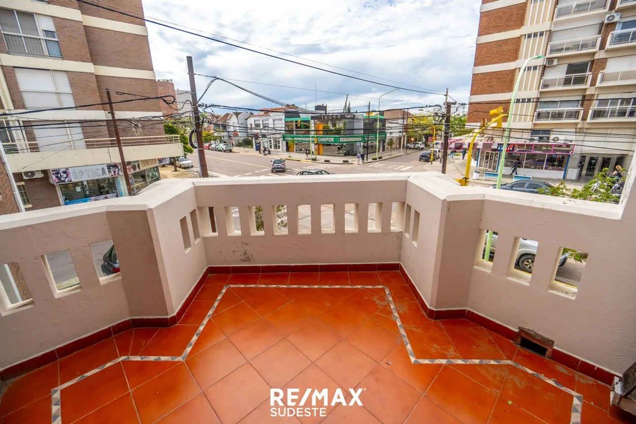PH de 4 ambientes en venta en Bahía Blanca, Avenida Leandro Niceforo Alem 600, foto 2