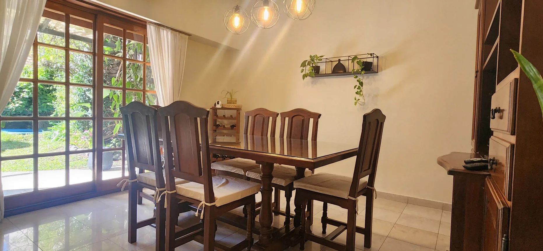 Casa en venta en Lanús Oeste, foto 2