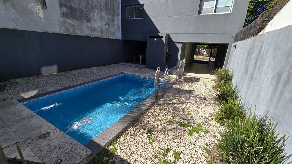 Foto 12 — VENTA DTO. DE 2 AMB BERNAL CENTRO CON PISCINA