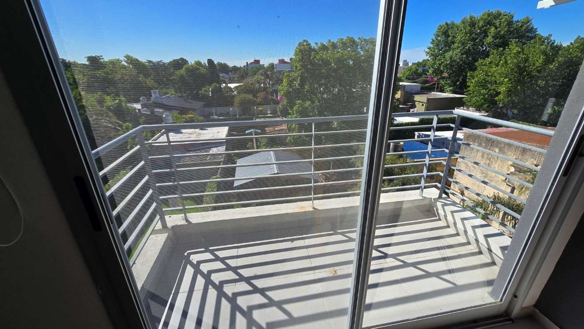 Foto 5 — VENTA DTO. DE 2 AMB BERNAL CENTRO CON PISCINA
