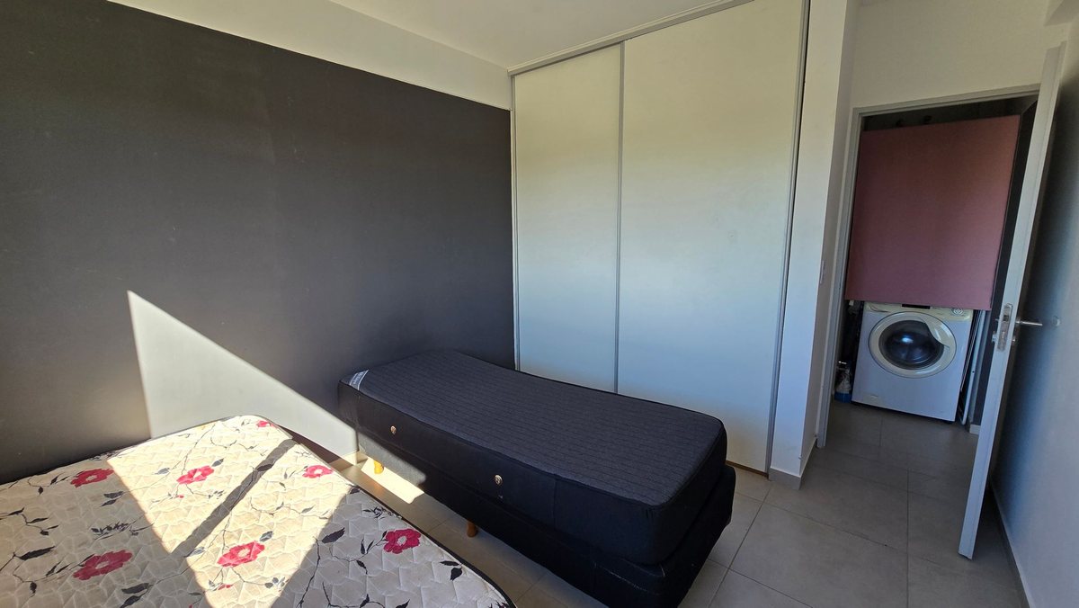 Foto 9 — VENTA DTO. DE 2 AMB BERNAL CENTRO CON PISCINA