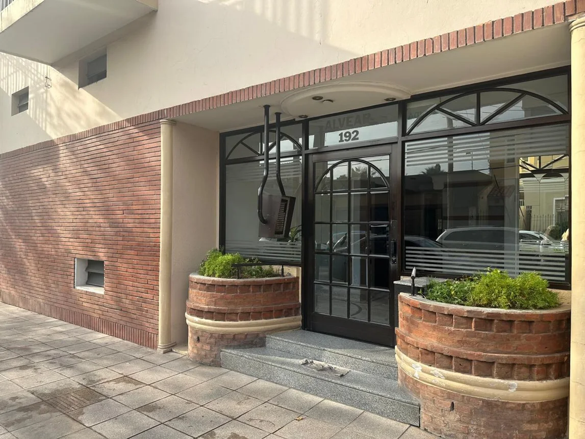 Departamento de 2 ambientes en venta en Ramos Mejía, Alvear 100