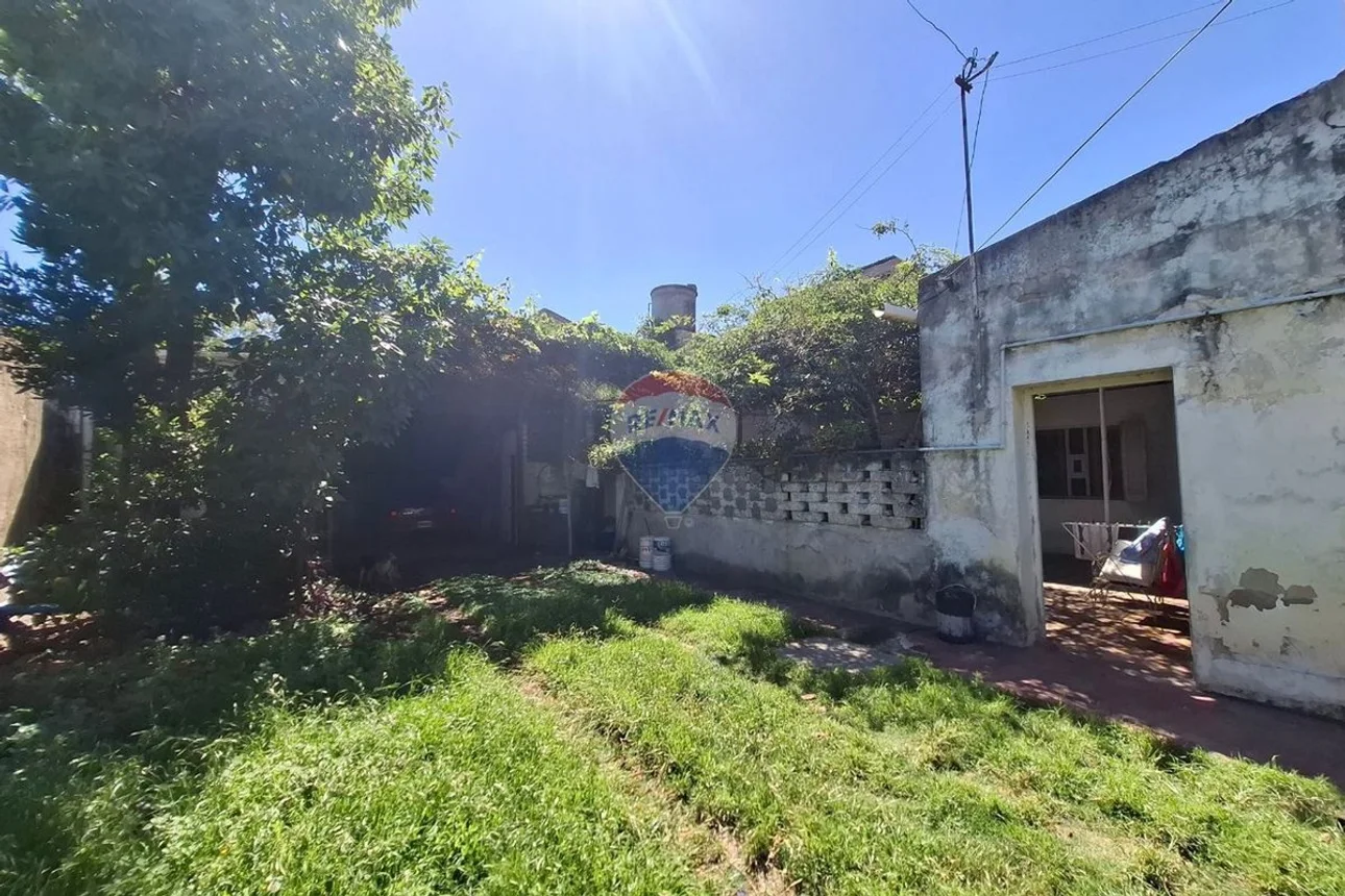 Casa en venta en Quilmes, foto 3