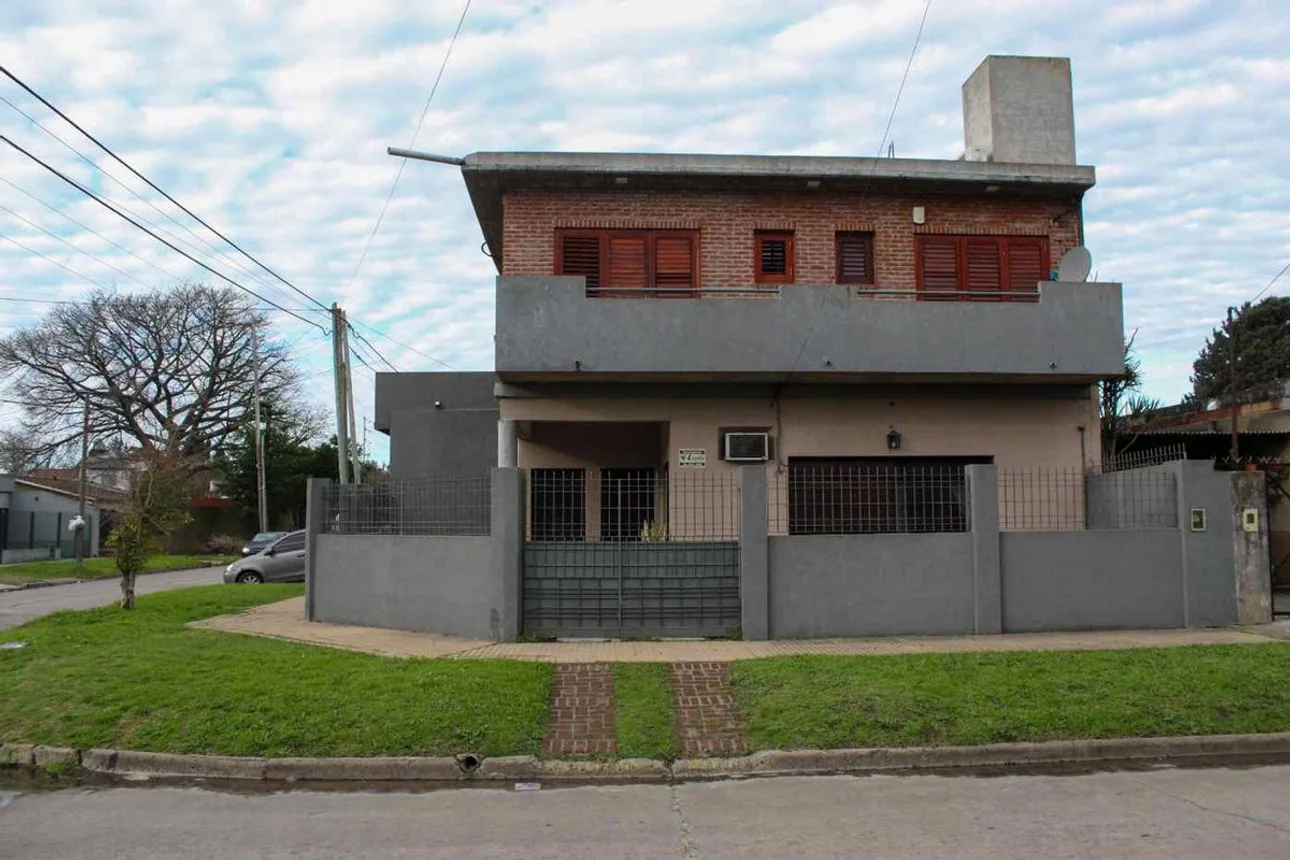 Casa en venta en Burzaco