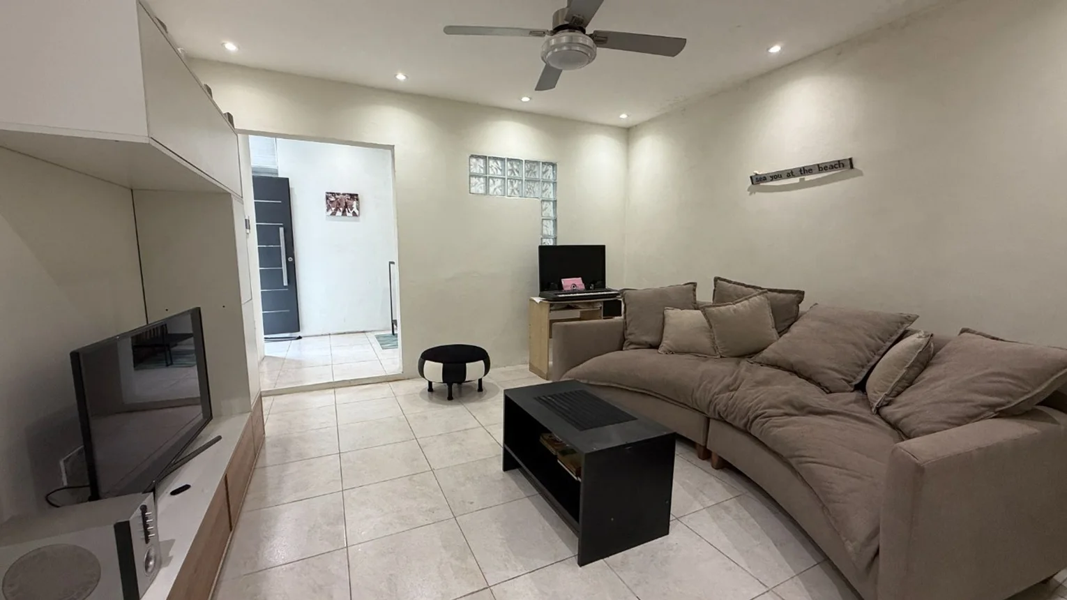 Casa de 7 ambientes en venta en Benavídez, Avenida Benavídez 1700