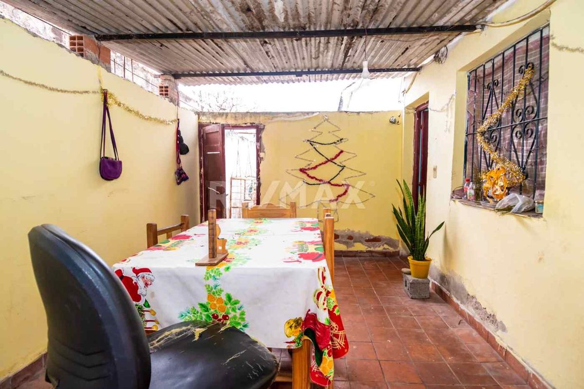 VENTA CASA 6 DORM ZONA NORTE ZUVIRIA AL 2000 — foto 5
