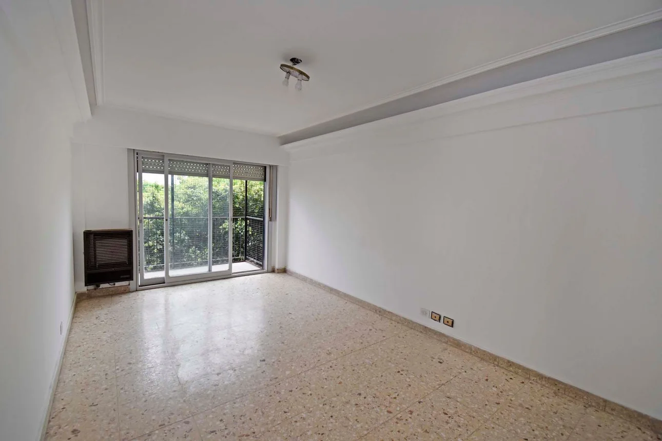 Departamento de 3 ambientes en venta en Villa General Mitre, Caracas 1700