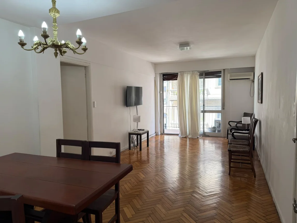 Departamento de 3 ambientes en alquiler en Recoleta, Calle Presidente Jose E. Uriburu 1400