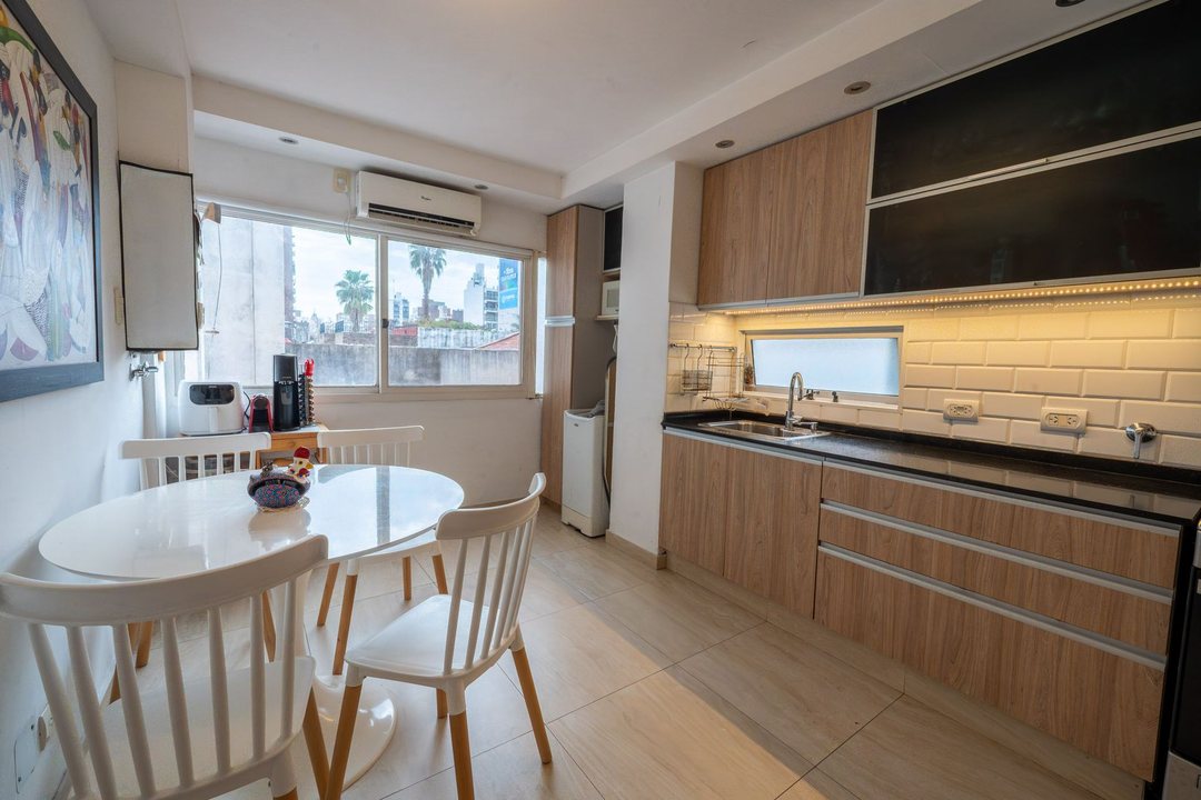 DEPARTAMENTO 2 DORMITORIOS VENTA LOURDES COCHERA