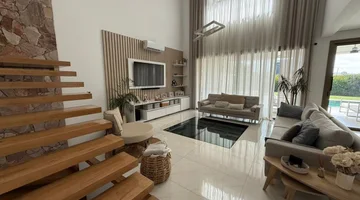 CASA DE CATEGORIA EN BARRIO PRIVADO. RIVADAVIA