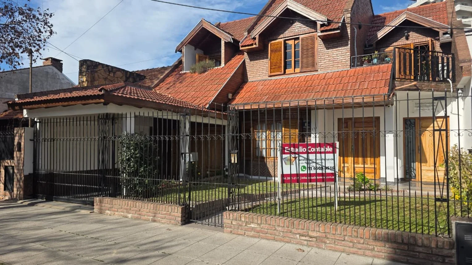 Casa de 5 ambientes en venta en Florencio Varela, 9 de Julio de 1816 100