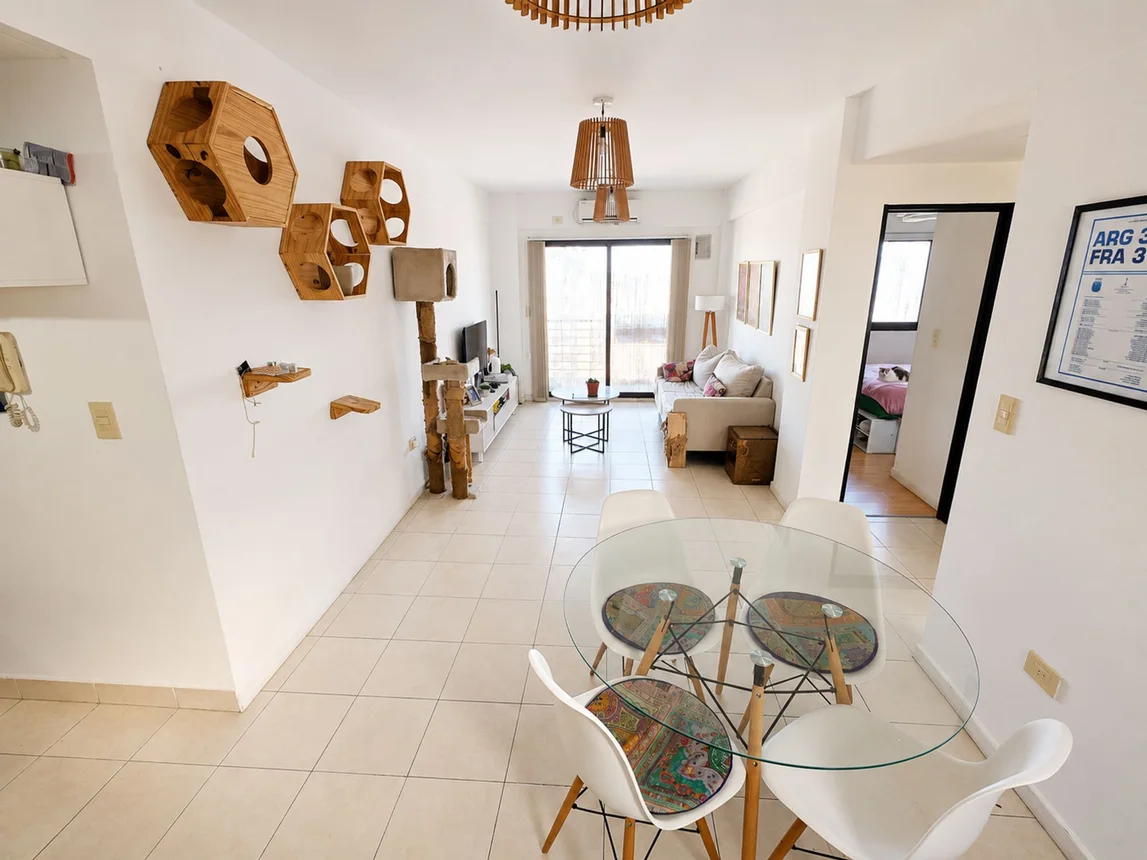 Departamento en venta en Caseros, foto 2
