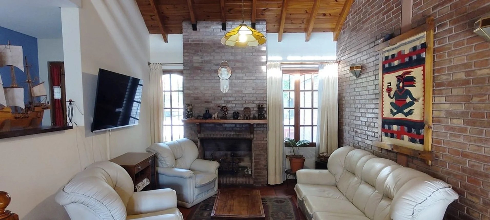Casa de 5 ambientes en venta en Guaymallén, Lafinur 1300, foto 2