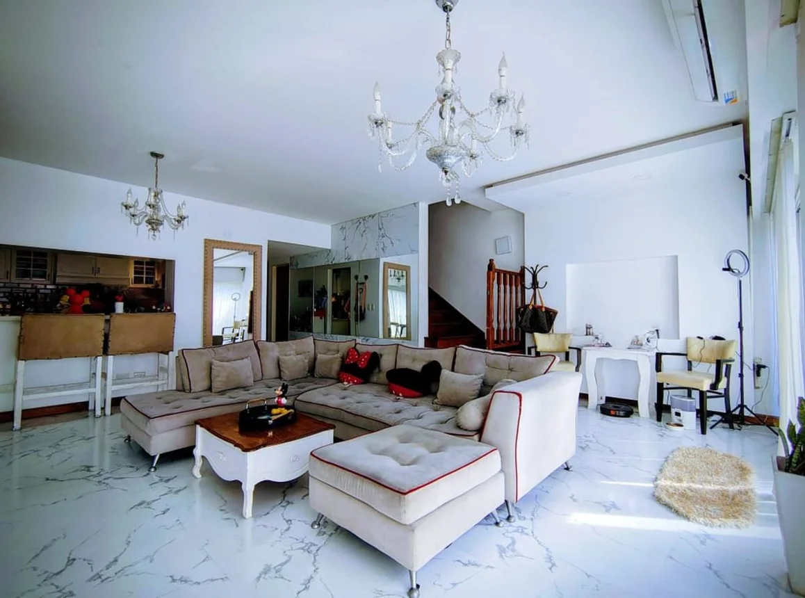 Venta duplex 5 ambientes con balcon puerto madero, foto 2