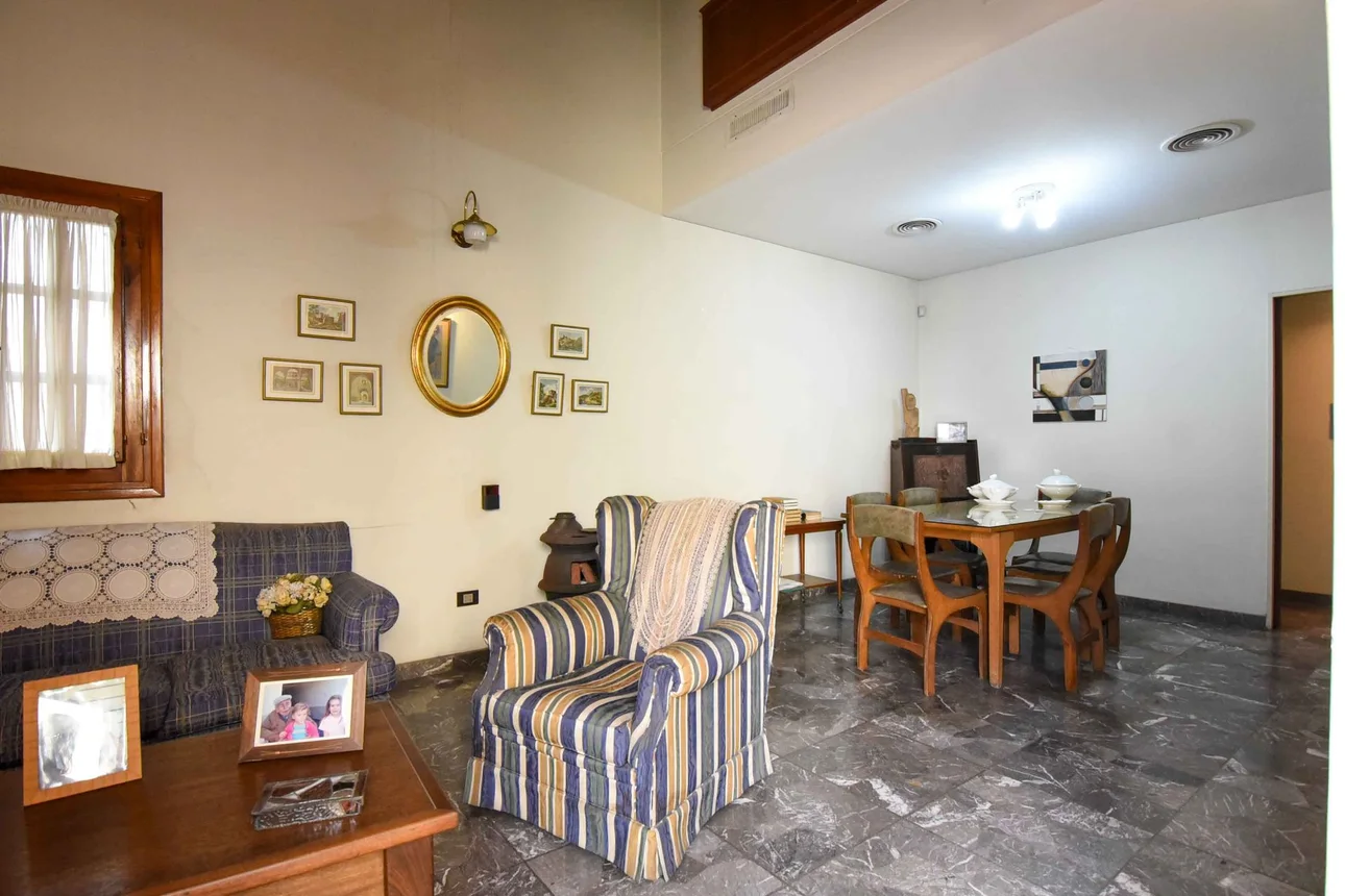 Casa en venta en Ramos Mejía, foto 3