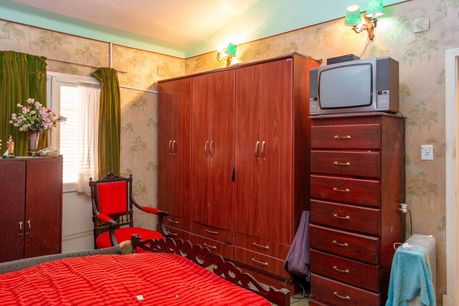CASA 3 DORMITORIOS VENTA ZONA MONUMENTO CON PILETA - foto 8