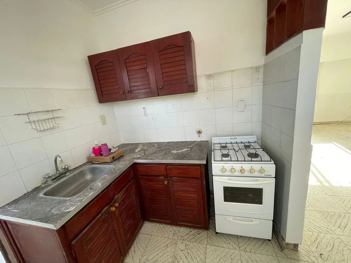 Departamento de 3 ambientes en alquiler en La Plata, Calle 77 Entre 12 y 13 800, foto 4