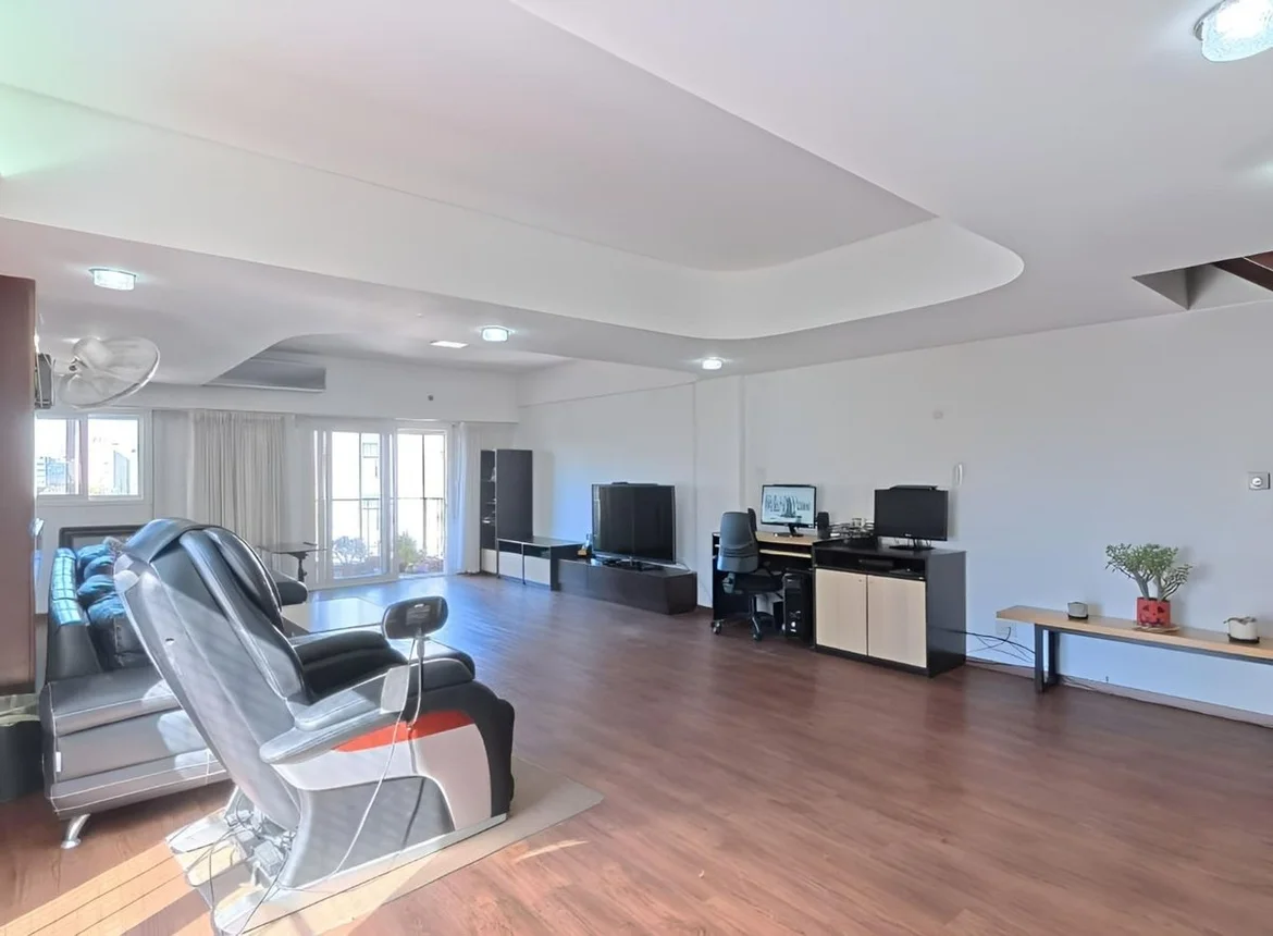 Dúplex en venta en Flores