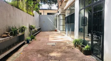 Venta local comercial en Pocitos, con Renta