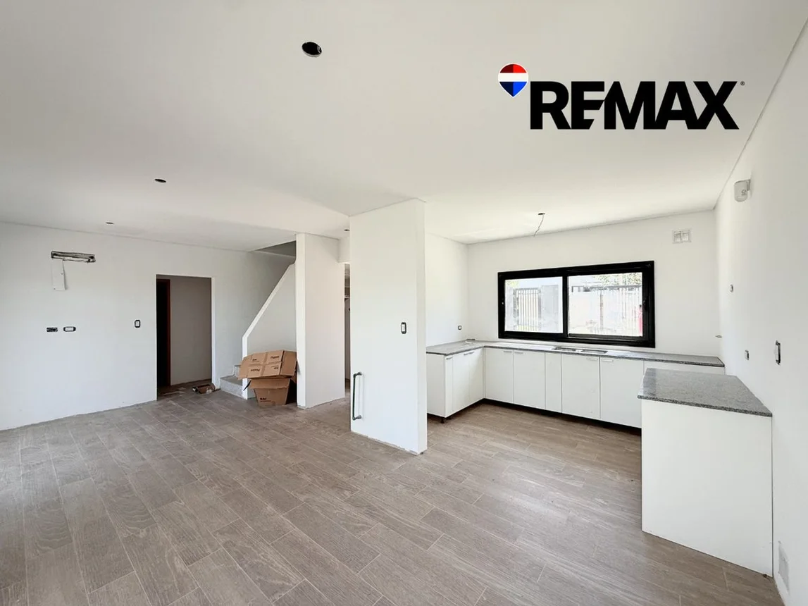 Casa en venta 3 dormitorios - manuel b gonnet, foto 1