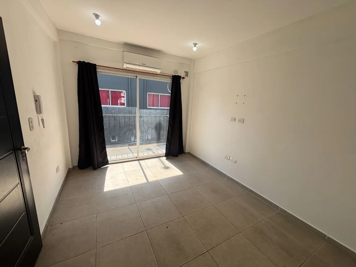Departamento en venta en Caseros, foto 4