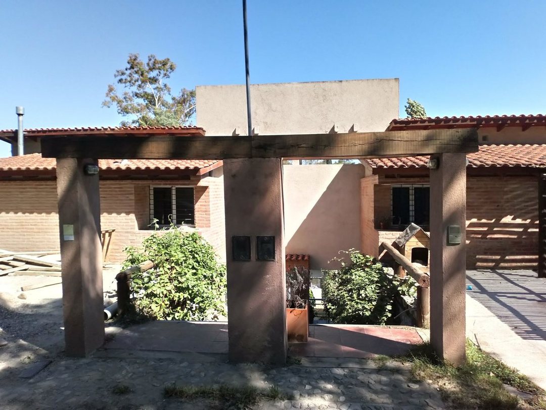 VENDE DUPLEX DE TRES DORM ZONA NORTE