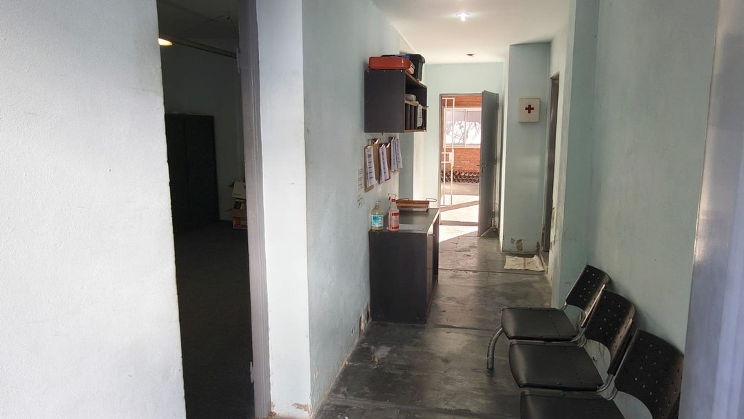 VENTA CASA A RECICLAR/DEPOSITO,OFICI EN SAN MARTIN