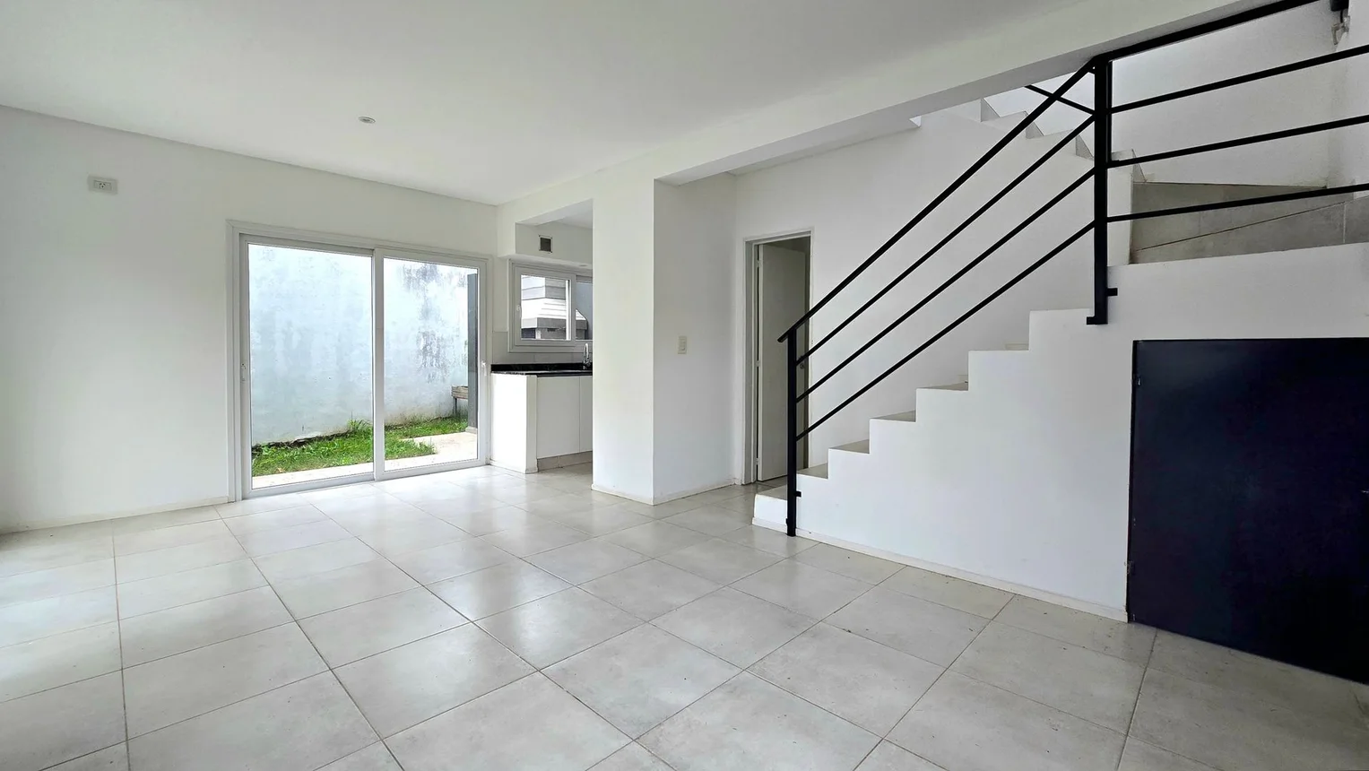 Casa dúplex de 3 ambientes en venta en Boulogne, Olazábal 400, foto 5