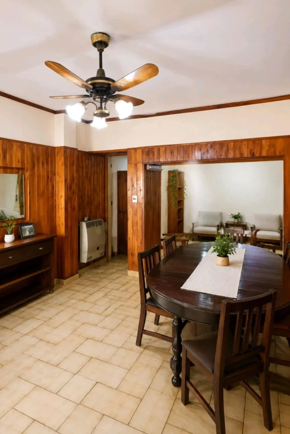 Casa en venta en El Talar, Perú 2000