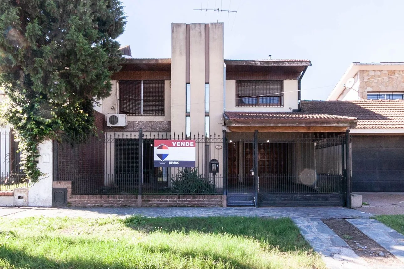 Casa en venta en Burzaco