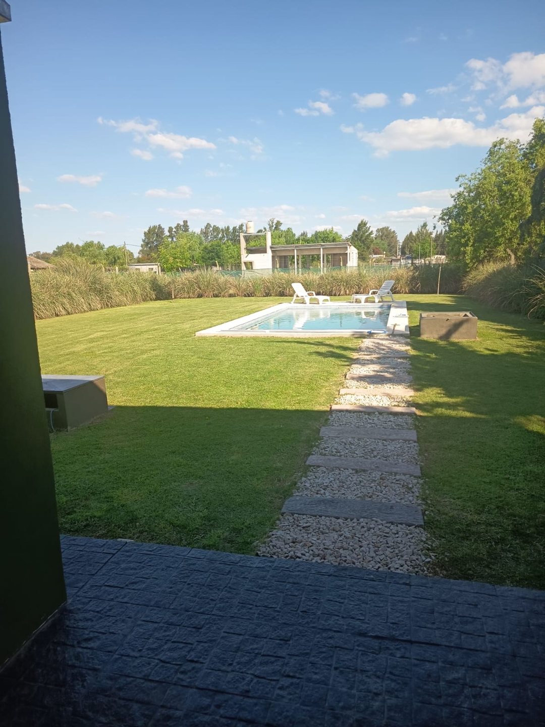 Casa en VENTA en Brandsen con Pileta