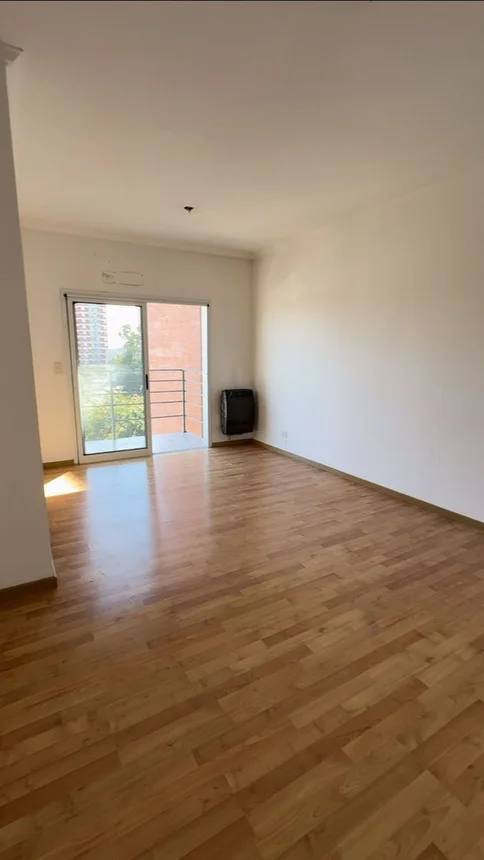 Departamento de 2 ambientes en alquiler en Tigre, Sarmiento 500