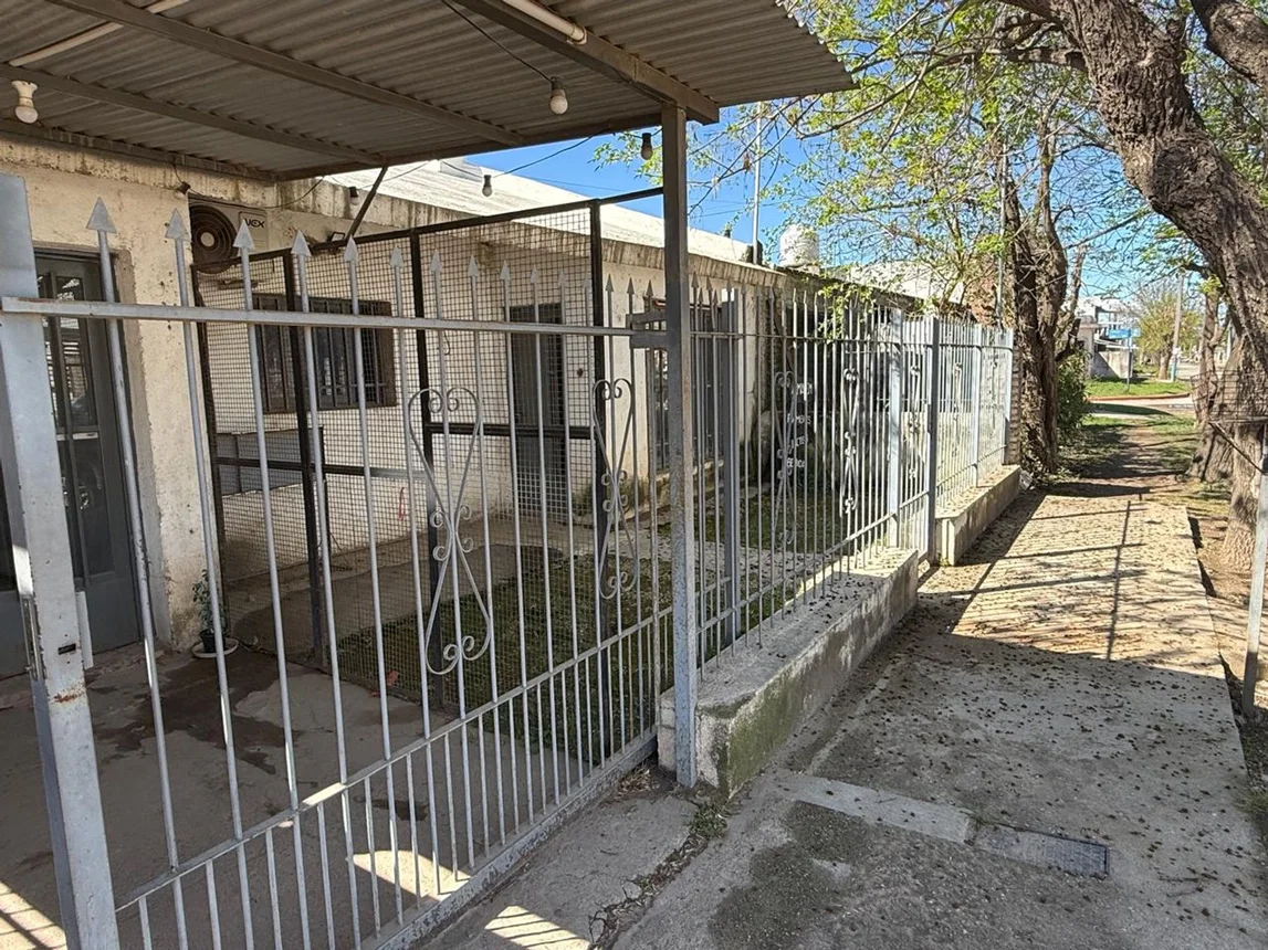 Venta casa 3 dorm b° arenales, foto 2