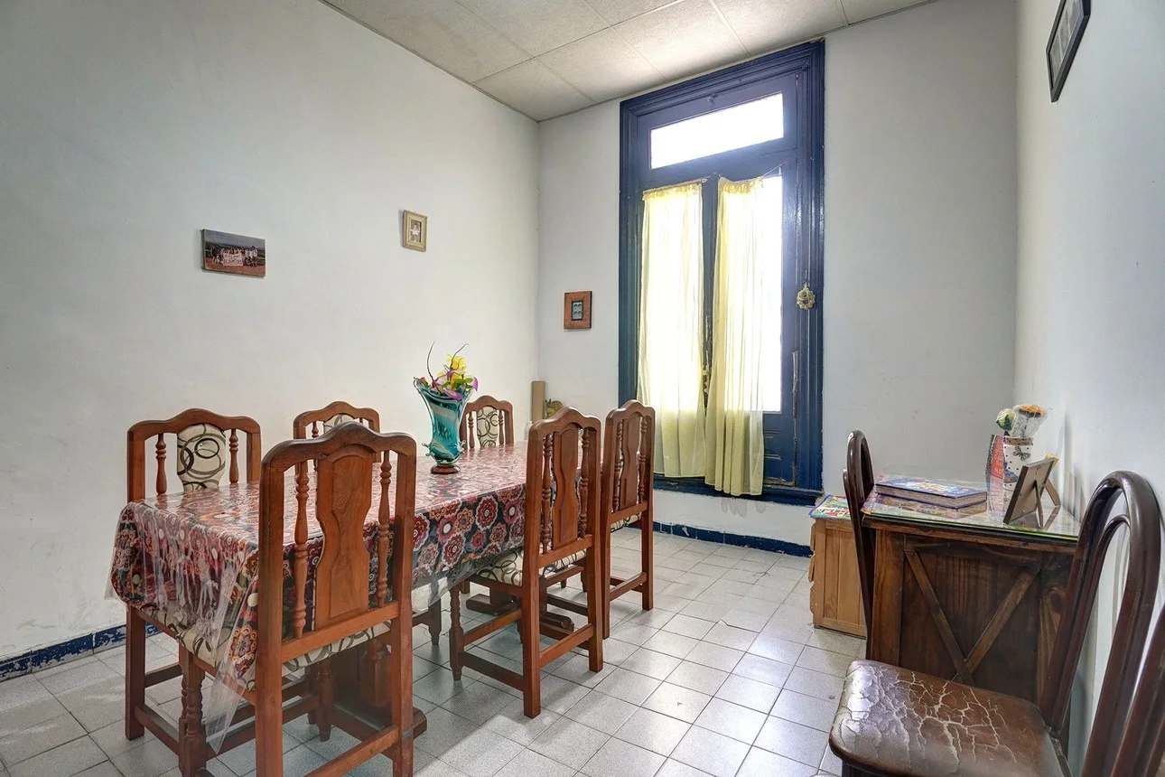 PH de 4 ambientes en venta en Parque Patricios, Deán Funes 1600