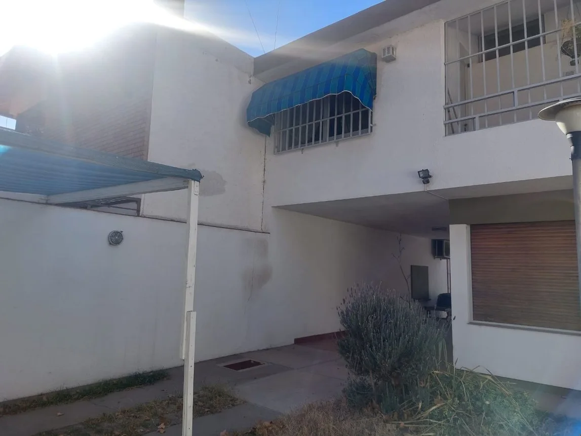 Casa en alquiler solo uso residencial gc benegas, foto 3