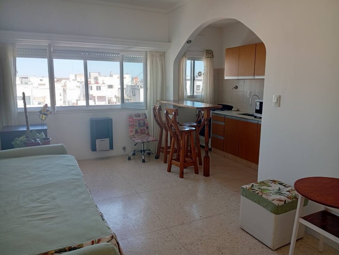 VENTA DEPARTAMENTO 2 AMB MUY LUMINOSO ZONA GÜEMES