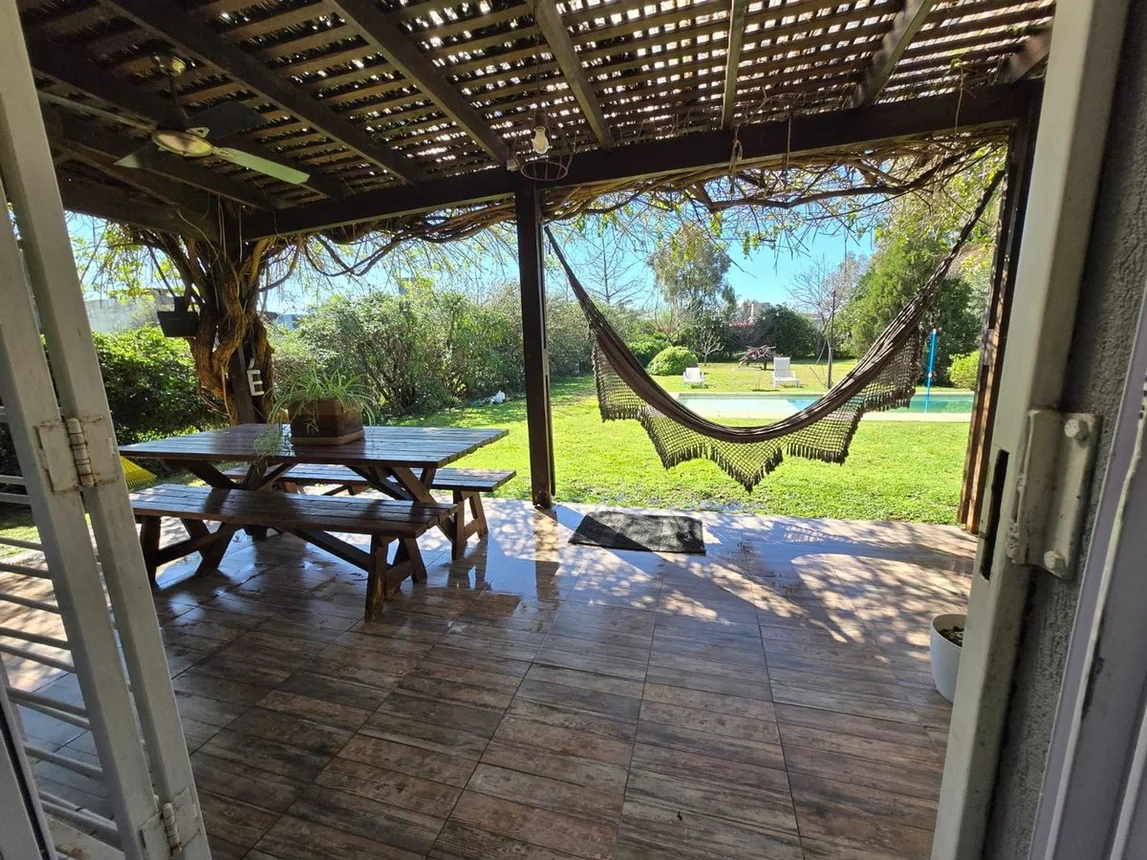 Casa en venta en Funes