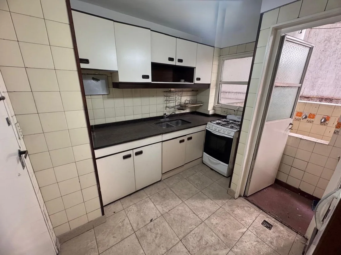 Venta dpto 5 amb, escritorio y balcón en recoleta, foto 4